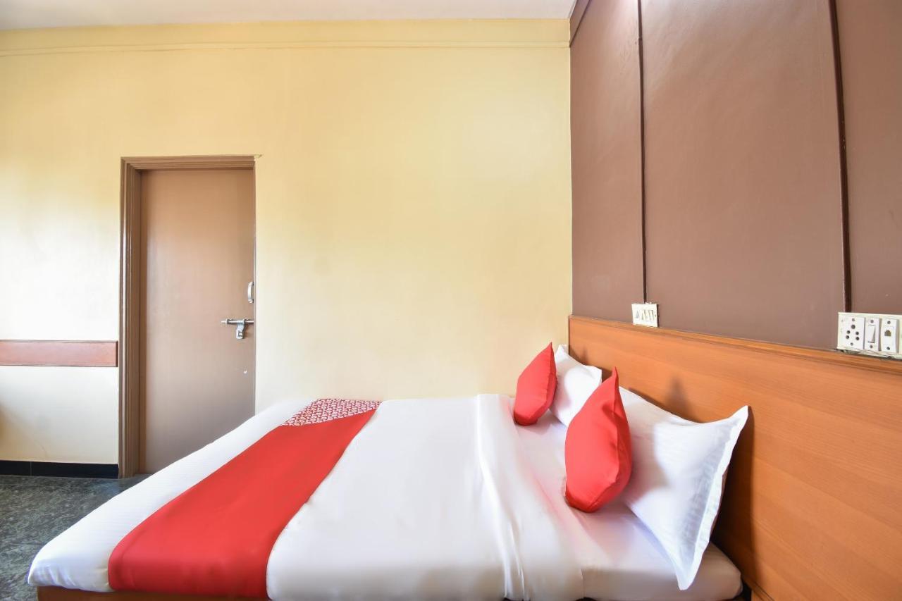 โอโย 63264 โฮเต็ล ชาเมียนา Hotel ปันธาร์ปูร์ ภายนอก รูปภาพ